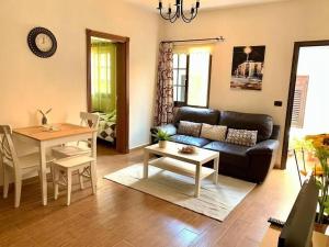 Abuela Nata Los Silos