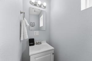 SC5- Silver Cove 5 condo