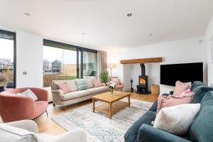 Minety Lake 64 ML64 Lower Mill Estate Cotswolds