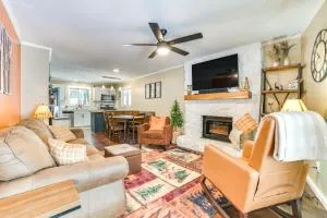 Private Hot Tub and Deck Gaylord Family Home! - Saint Helen