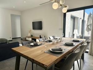 Villa Porto- Vecchio avec piscine 8 pers