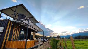 Romántico Glamping tipo contenedor con Jacuzzi cerca al lago de Paipa