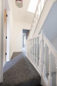3 bed, central, parking, Conference centre 5 mins- The Harrogate Hub