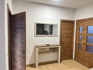 Apartamentos La Fuente - 3hvězdičkové hotely ve městě Almodóvar del Río