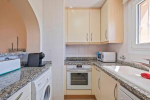 Nacaréa by Midelisa