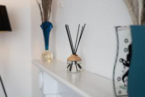 2-Bed Flat Wishaw Free Parking Family-Friendly