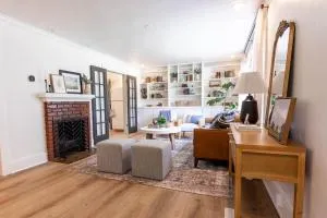 Charming Home, 9 Beds, Home Gym - Burley