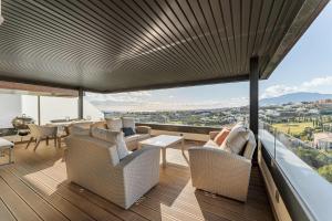 Hoyo19 10 Views Luxury Resort