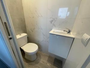 Penthouse A6 Parque la CarolinaCarolina Park