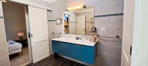 B&B / Chambres d'hotes Aux Bories de Marquay, chambres d'hotes B&B avec piscine et SPA pres de Sarlat : photos des chambres