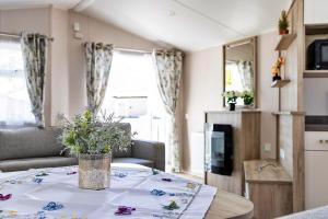 Finest Retreats - Beachlands