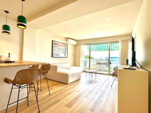 Appart Matisse face mer parking