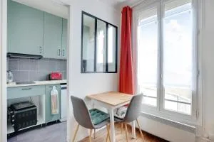 Studio Lumineux au pied du RER A - Avec ascenseur - Vincennes