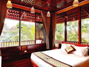 Golden Topaz Phu Quoc Resort