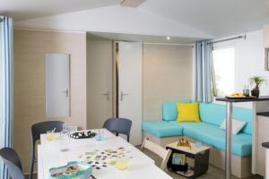 Campings Camping Paradis Les Chanterelles : photos des chambres