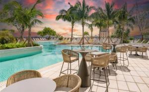 Stylish Studio - Amazing Amenities & Pool