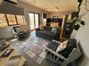 Charming Garden Cottage - Amsterdamhoek