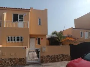 Casa Playa El Moro - Parque Holandes