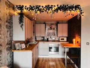 Latitude Chinatown Central Apartment