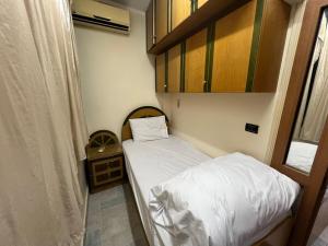 3 Bedroom apartment with Garden & Office