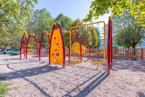 Campings Camping Bel Air Village Sous le Moulin : photos des chambres