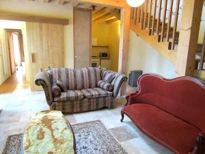 Lowry, Gites Villeblanche