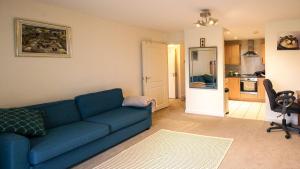 Modern - 1 Bed Flat in Bracknell - near airport