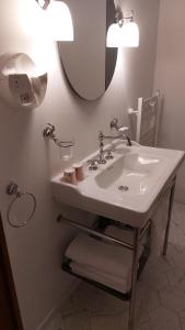 Hotels Hotel Dandy Rouen centre : photos des chambres