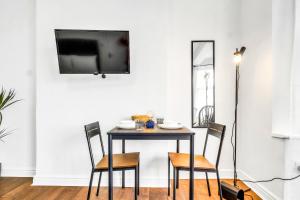 Tottenham Court Road, Wembley Stadium, Leicester Sqre, FREE Parking, FREE Snacks, Coffee, Toiletries, flat 1