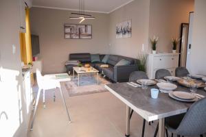 Noah Sea-View Apartments