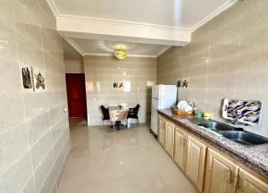 Moderno apartamento en el centro , a 3 min del mar VI