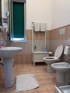 Family Room with Private Bathroom room in Mamamia City