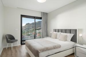 Saraiva Hills I by An Island Apart