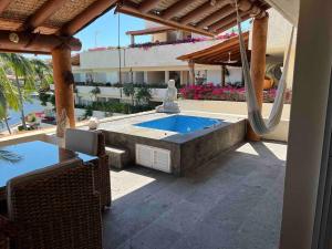 Spectacular apartment in Marina Ixtapa