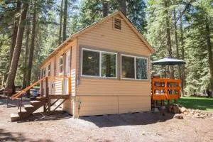 Plumas Pines Resort - Chester