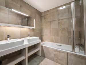 Appartement moderne Courchevel avec WIFI et parking - FR-1-562-16