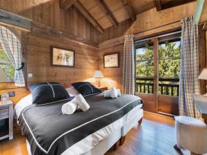 Chalet cosy pour 10 adultes & 2 enfants à Courchevel avec espace bien-être - FR-1-562-20