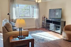 Happy Hollow - Rocky Top