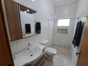 Casa Espaçosa Santa Rita do Sapucai com Quarto Privativo