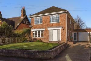 Chapel View, Saltwood