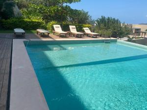 Exclusivo Departamento con vista al mar, alberca y gimnasio