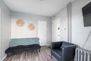 The Oakden Suites in Orange Loop A5