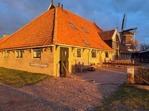 Vakantieboerderij Jort van Gossen, 3 appartementen en tiny farmhouse