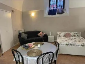 Il Vicolo - 卡尔塔吉罗