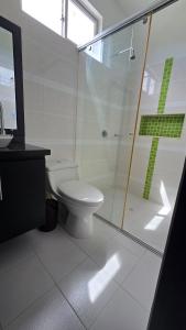 Casa de Verano Girardot, Alemar