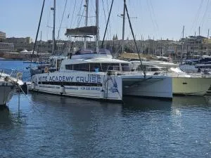 kite academy cruise Malta - Мсіда
