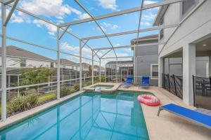 1565 MULIGAN BLVD DAVENPORT 6 BED