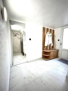 UltraCentral Cozy Apartment