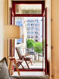 Comfortable flat, cozy balcony close to Aliados Av