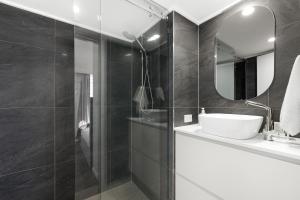 Surfers Paradise Entire Apartment